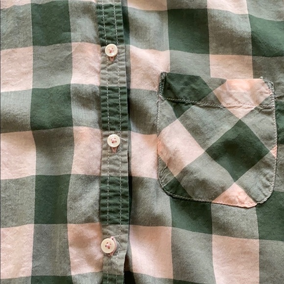 Checkerboard Button down shirt - Picture 5 of 6
